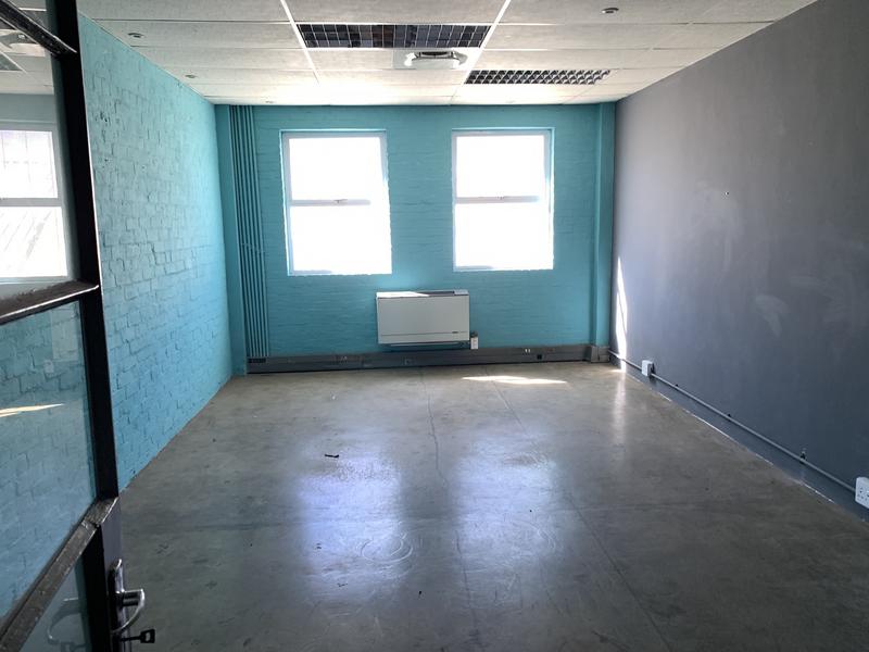 To Let commercial Property for Rent in Paarden Eiland Western Cape